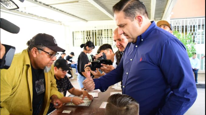 Acudió el Presidente Municipal de Aguascalientes a emitir su voto