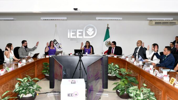 IEE se instala en sesión permanente durante la jornada de votación en Aguascalientes