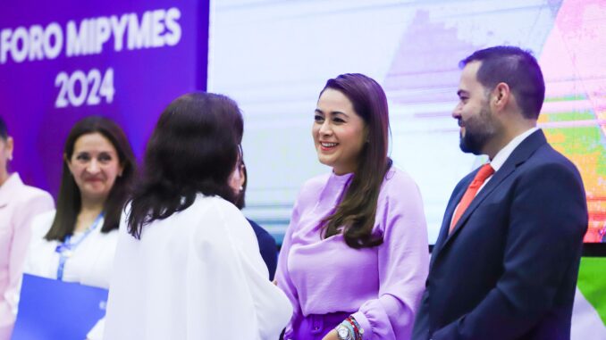 Gobernadora Tere Jiménez continuará respaldando a Emprendedores y Empresarios; en lo que lleva de su administración se han destinado más de 85 millones de pesos en ese sector