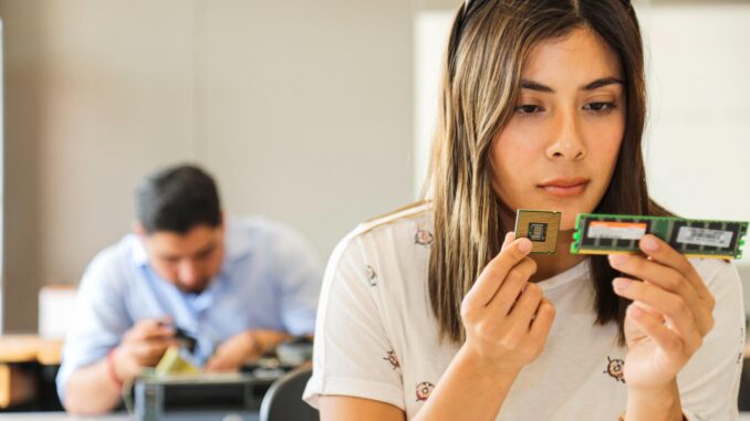 Abren 13 nuevas carreras enfocadas a la innovación digital en la Universidad Tecnológica de Aguascalientes