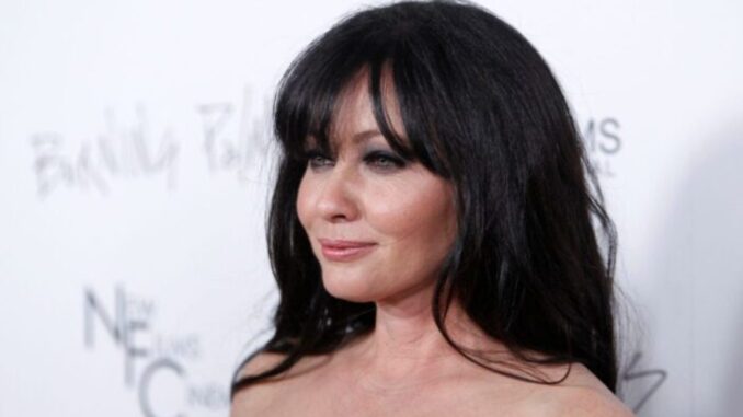 Shannen Doherty, actriz de "90210", fallece a los 53 años