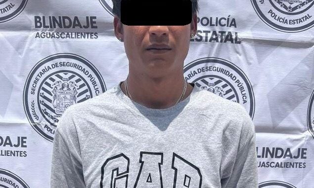 Detienen a una persona por contar con una orden de aprehensión vigente