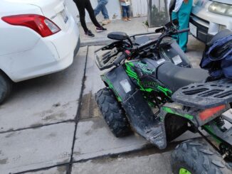 Choque de cuatrimoto contra vehículo estacionado fue intervenido por Policías Viales de Aguascalientes en el Ojocaliente Uno