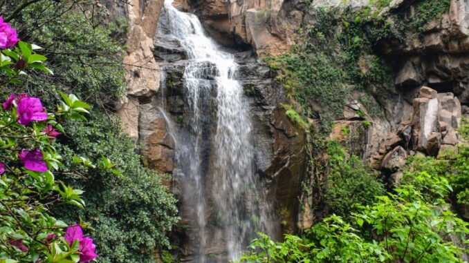 Disfruta y admira la bella Cascada del Garruño en Calvillo