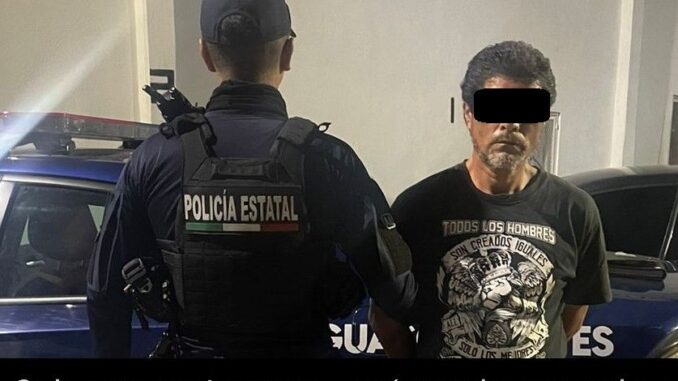 Detienen a una persona por posesión de droga