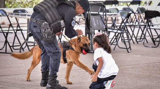 Hijas e Hijos de Policías conocen de cerca la labor de Seguridad que realizan sus Padres