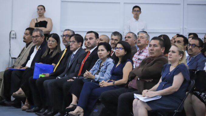 El Centro de Ciencias Económicas y Administrativas de la UAA realizó la reunión de bienvenida de sus académicos