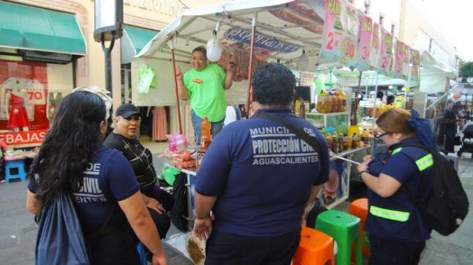 Atento Protección Civil en las Festividades del Quincenario 2024 de la Virgen de la Asunción