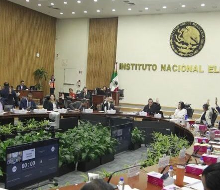 INE aprueba repartición de plurinominales: Morena-PT-PVEM tendrá mayoría calificada en San Lázaro