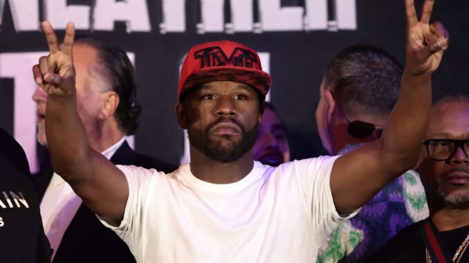 Floyd Mayweather no descarta enfrentarse en el futuro a Julio César Chávez