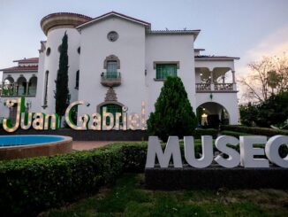 Casa de Juan Gabriel reabre como museo a ocho años de su muerte