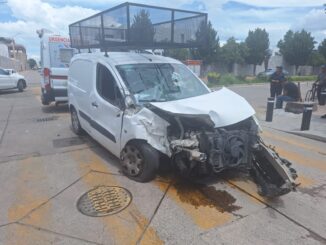 Policías Viales de Aguascalientes atendieron el reporte de accidente que se registró sobre Avenida Prolongación Ignacio Zaragoza