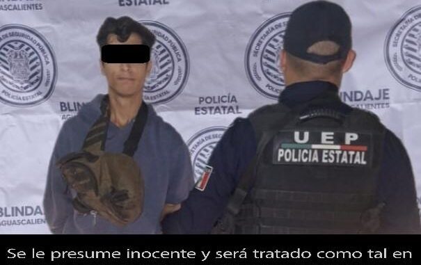 Detienen a una persona por posesión de droga