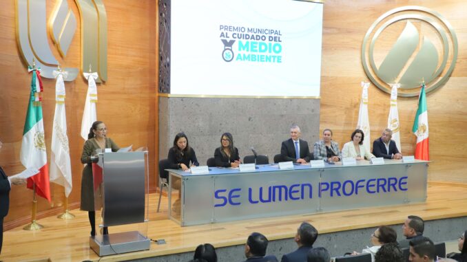 UAA reitera su compromiso ecológico durante la entrega del Premio Municipal al Cuidado del Medio Ambiente 2024