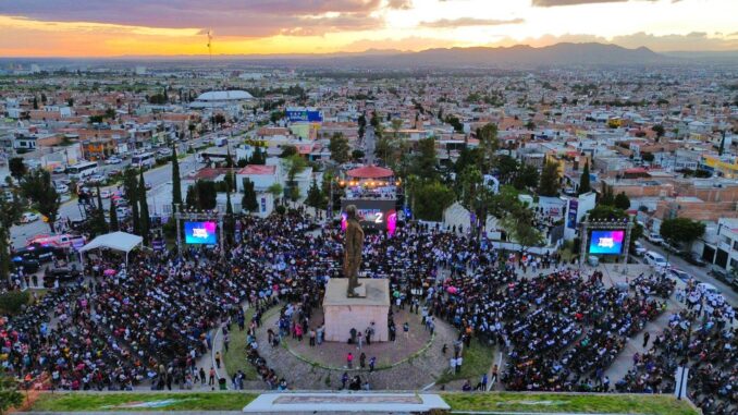 Abarrotada lució la Explanada Morelos; miles de Familias se dieron cita para escuchar a Tere Jiménez en su Segundo Informe de Gobierno