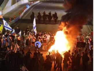 Miles de manifestantes toman Tel Aviv en un clamor por alto al fuego en Gaza