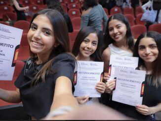 107 estudiantes de la UAA recibieron reconocimiento por su excelencia académica