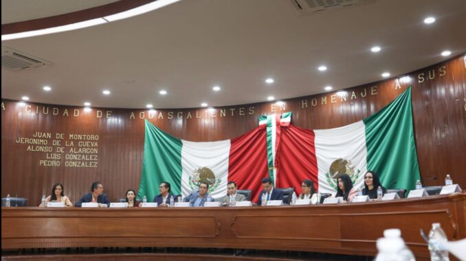 Aprueba Cabildo de Aguascalientes donaciones a favor de más y mejores espacios educativos