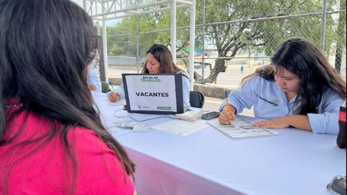 Invita SETUM a la Feria del Empleo Municipal en Casa Blanca