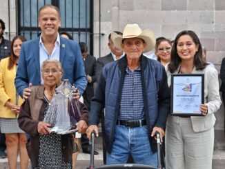 Reconocen al Matrimonio y a la Abuelita más longeva en Jesús María