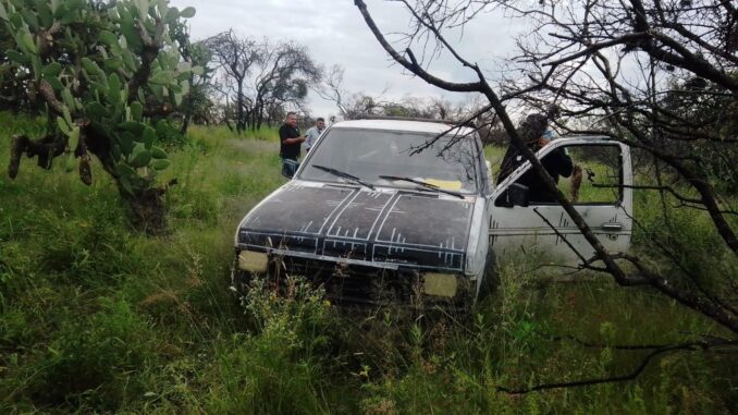 Policías recuperan camioneta en El Llano