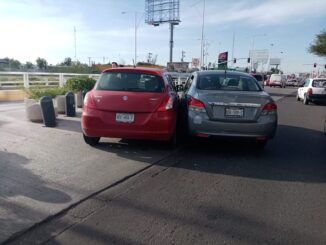 Policías Viales de Aguascalientes atienden el reporte de accidente que se registró sobre Avenida Aguascalientes