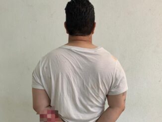 Por el probable delito de violencia de género, Policías Municipales de Aguascalientes detienen a una persona en la calle República Mexicana