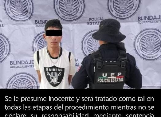 Detienen a persona por causar daños a una patrulla