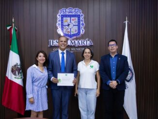 BIFAM entrega Reconocimiento a Toño Arámbula por su trabajo a favor de las familias vulnerables