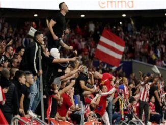 Multa UEFA al Atlético de Madrid por saludos nazis de aficionados