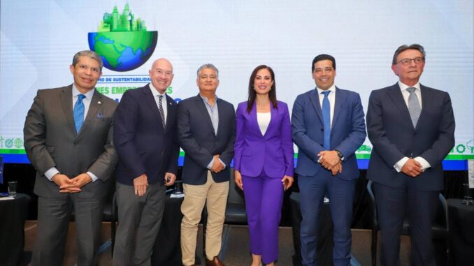 Participa Leo Montañez en Foro Ambiental de COPARMEX en CDMx