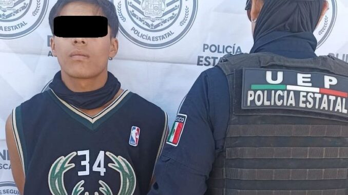 Aseguran a una persona en posesión de droga