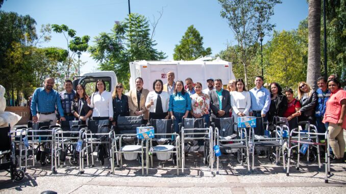 Entrega Arámbula López el primer camión híbrido para la recolección de basura en Jesús María