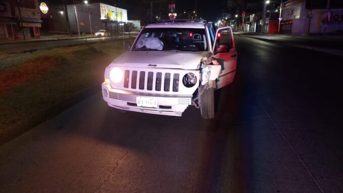 Elementos de la Policía Vial de Aguascalientes atendieron el reporte de un choque registrado en Avenida Siglo XXI