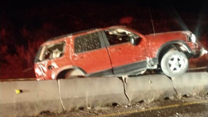 Accidente tipo volcadura deja como saldo una persona fallecida