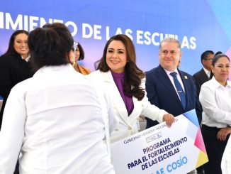 Entrega Gobernadora Tere Jiménez 50 millones de pesos para mejorar escuelas de educación básica