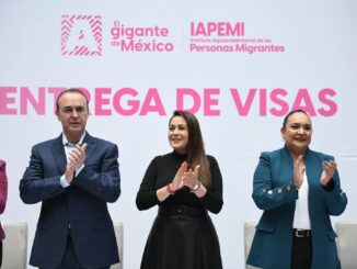 100 Abuelitos recibieron su Visa para reunirse con sus familiares en Estados Unidos, gracias al Programa "Reencontrando Corazones" que impulsa la Gobernadora Tere Jiménez