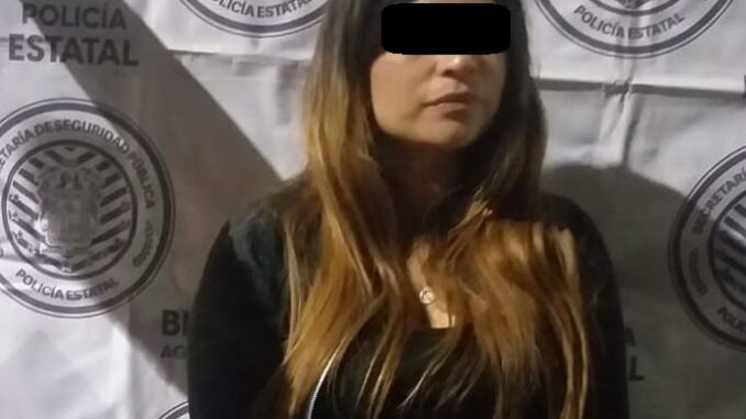 Detienen a una mujer por posesión de droga