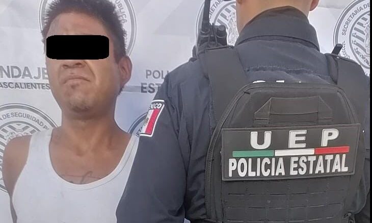 Detienen a una persona por posesión de droga