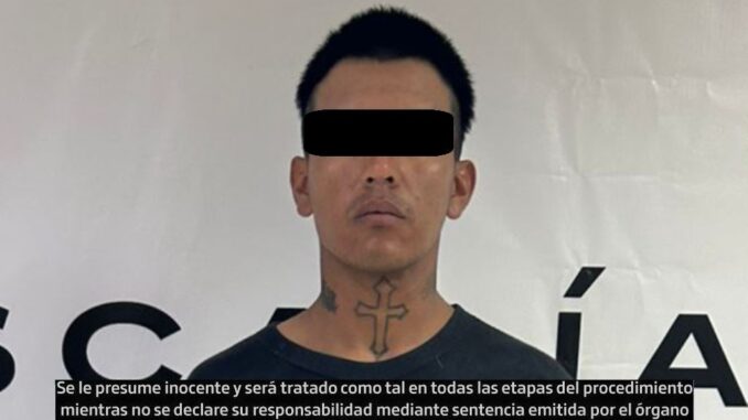 Contaba con una orden de aprehensión vigente por robo calificado y fue detenido