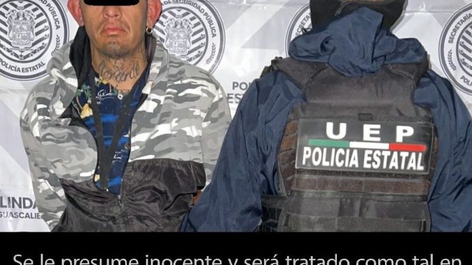 Policías Estatales detienen a individuo en posesión de droga