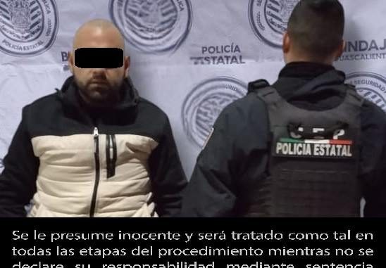 Policías Estatales detienen a una persona en posesión de droga