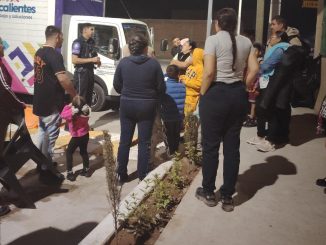 Realizan visita a vecinos de Comités 4x4 en San Francisco de los Romo