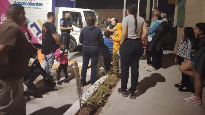 Realizan visita a vecinos de Comités 4x4 en San Francisco de los Romo