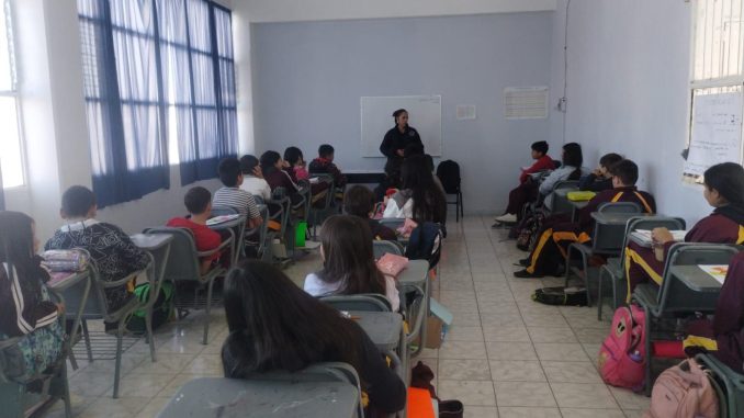 Realizan taller de prevención de delitos cibernéticos en Calvillo