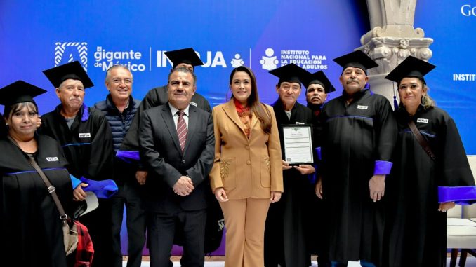Aguascalientes alcanzó cifra histórica de personas mayores de 15 años que terminaron su Primaria y Secundaria
