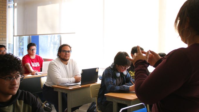 Universidad Tecnológica de Aguascalientes imparte carrera de Tecnologías de la Información a personas con Discapacidad Auditiva