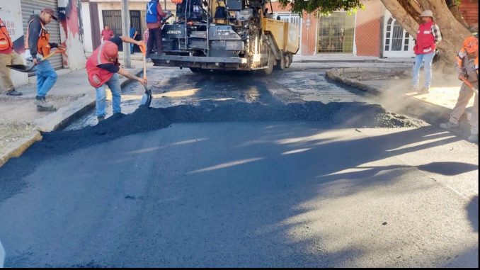 Avanza obras públicas Municipales en la rehabilitación de la calle Jesús Bernal