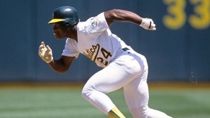 Murió Rickey Henderson, líder histórico en bases robadas de la MLB