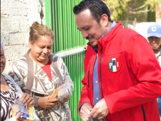 Gira Navideña en los Municipios del interior realiza el Presidente del PRI